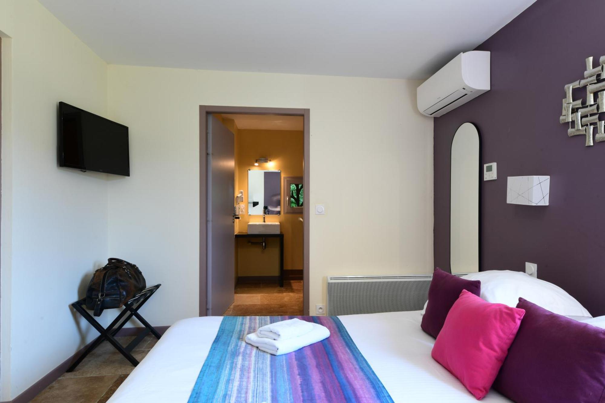 Logis L'Auberge De Larressingle Exteriér fotografie