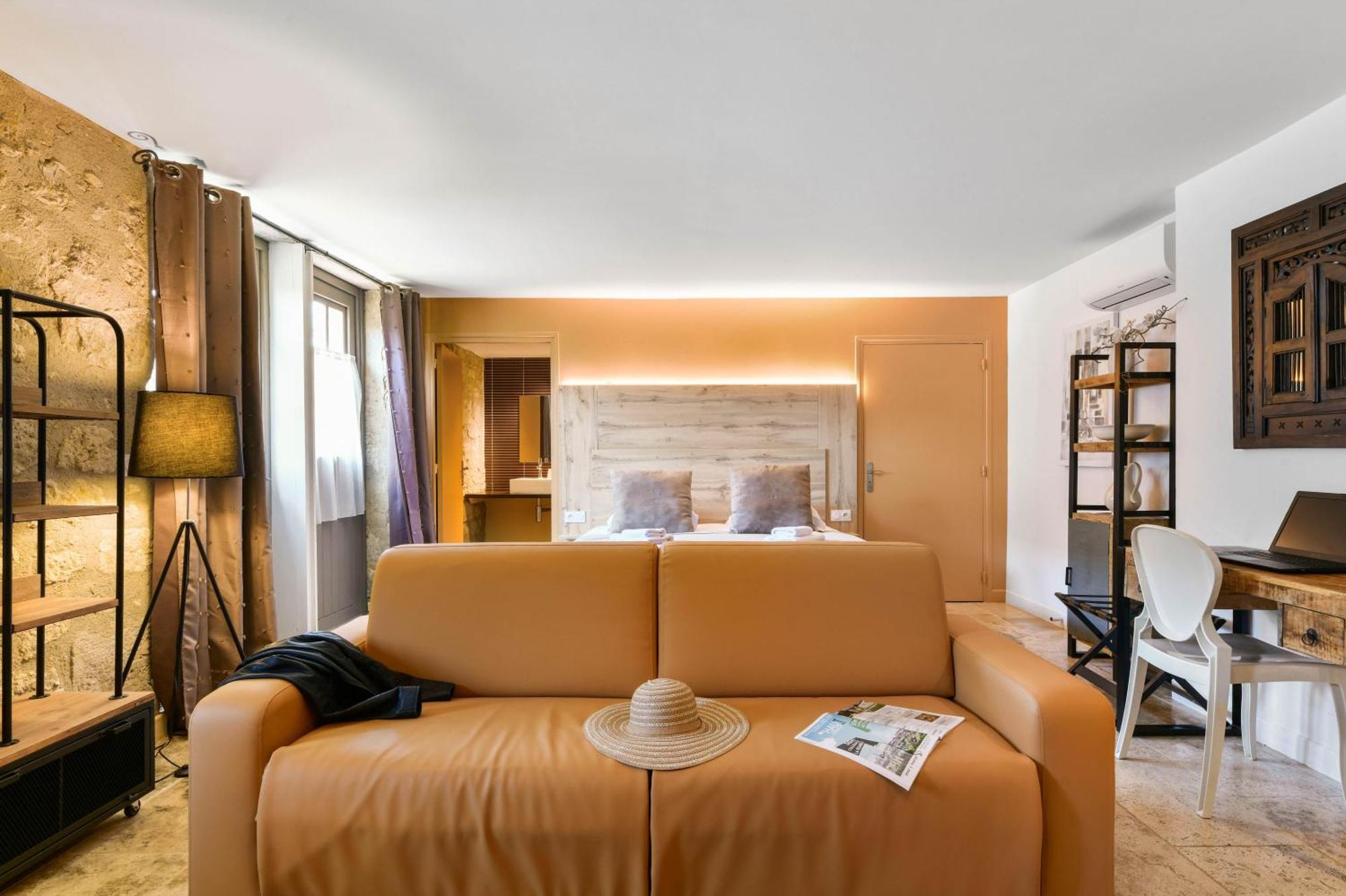 Logis L'Auberge De Larressingle Exteriér fotografie