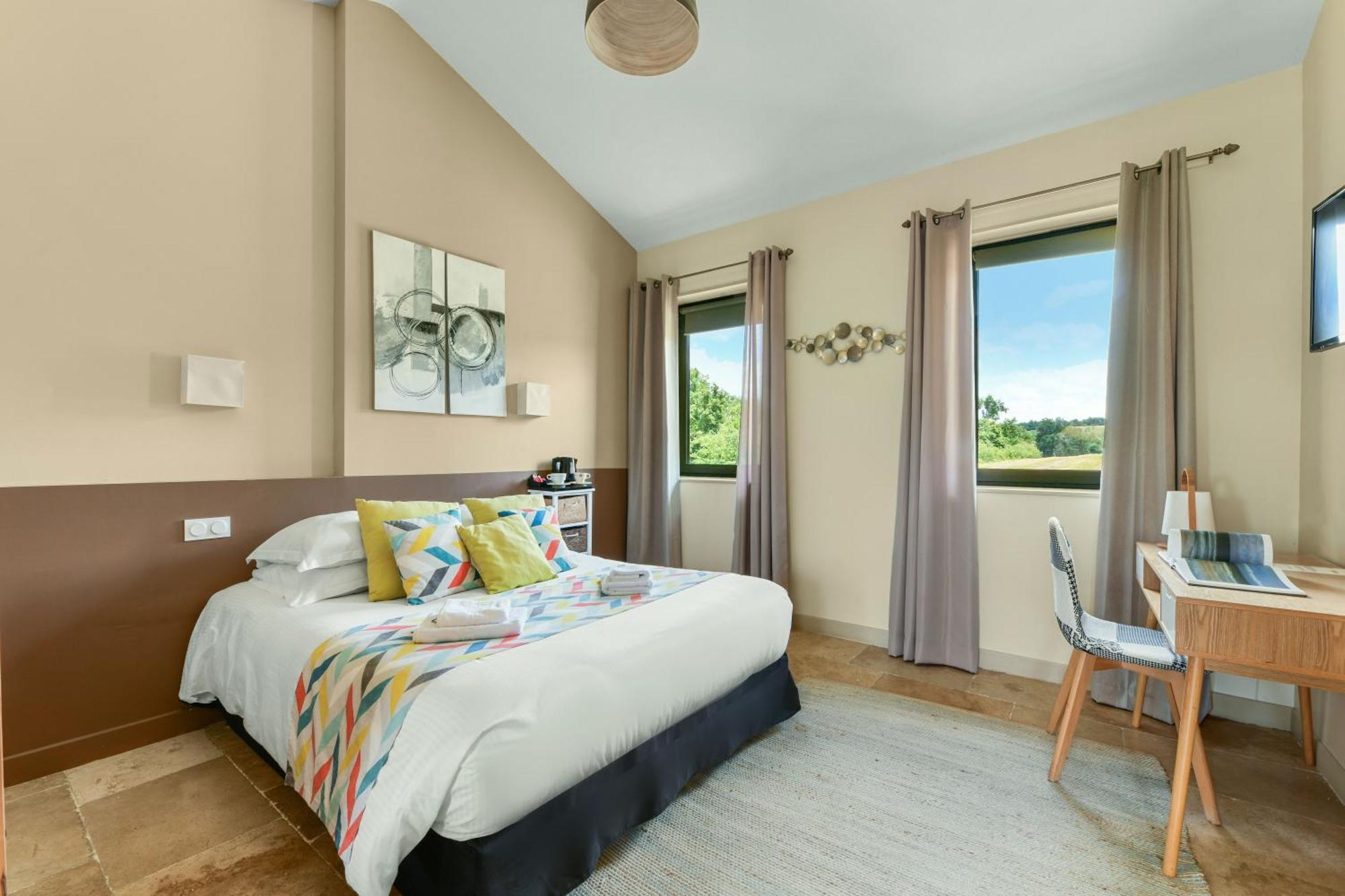 Logis L'Auberge De Larressingle Exteriér fotografie