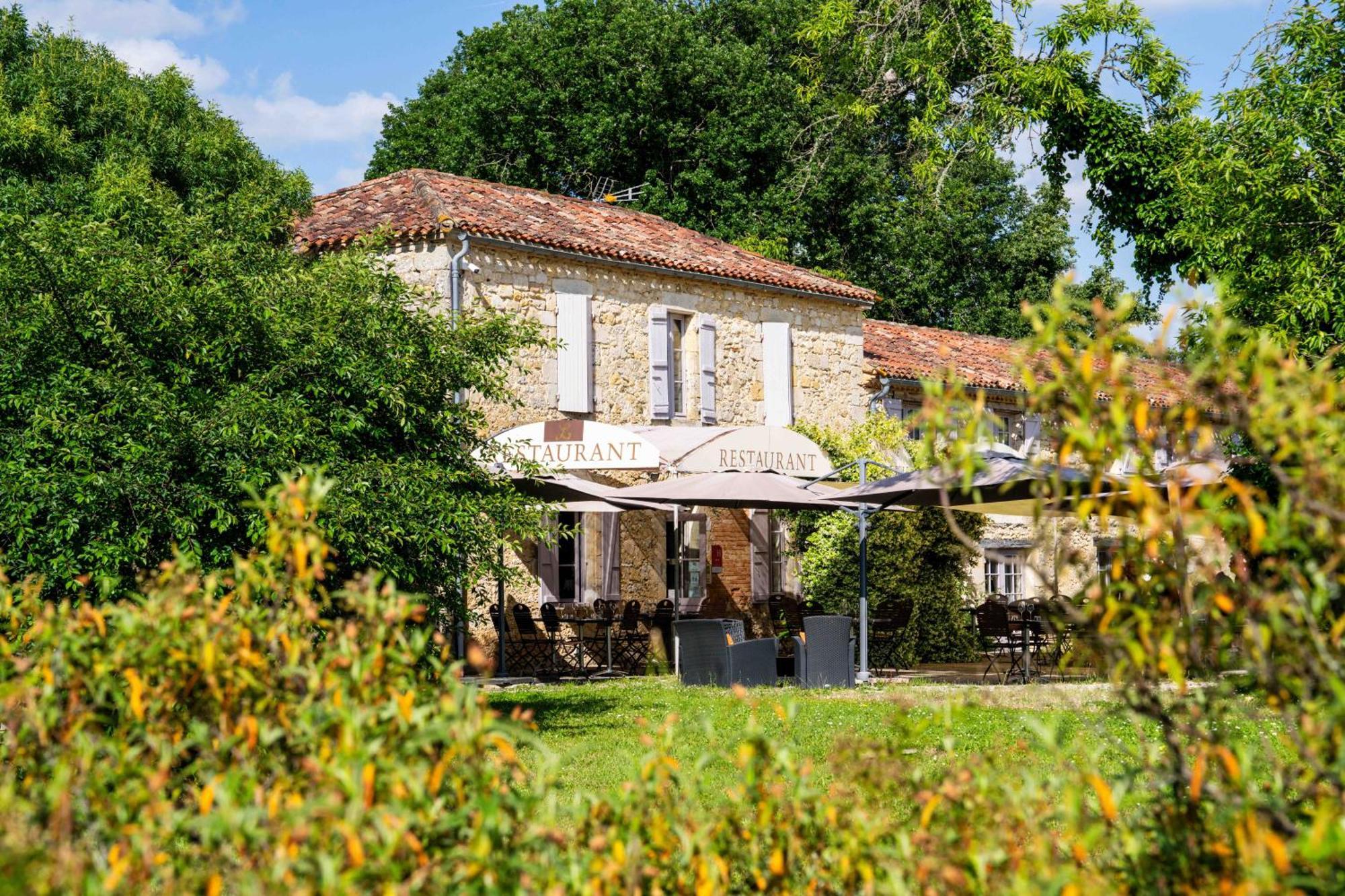 Logis L'Auberge De Larressingle Exteriér fotografie